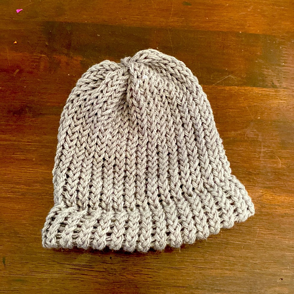 Medium gray winter beanie